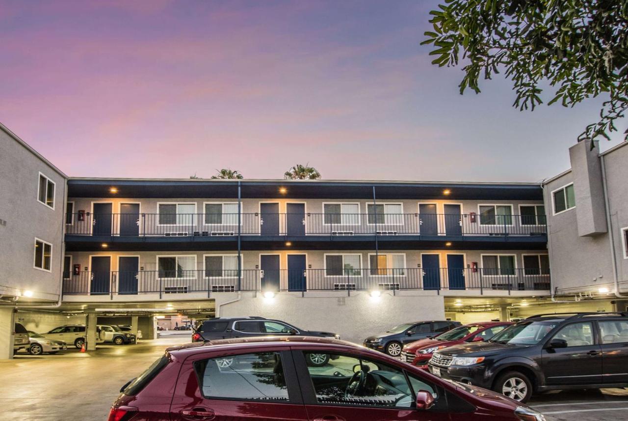 Travelodge By Wyndham Culver City Лос-Анджелес Екстер'єр фото